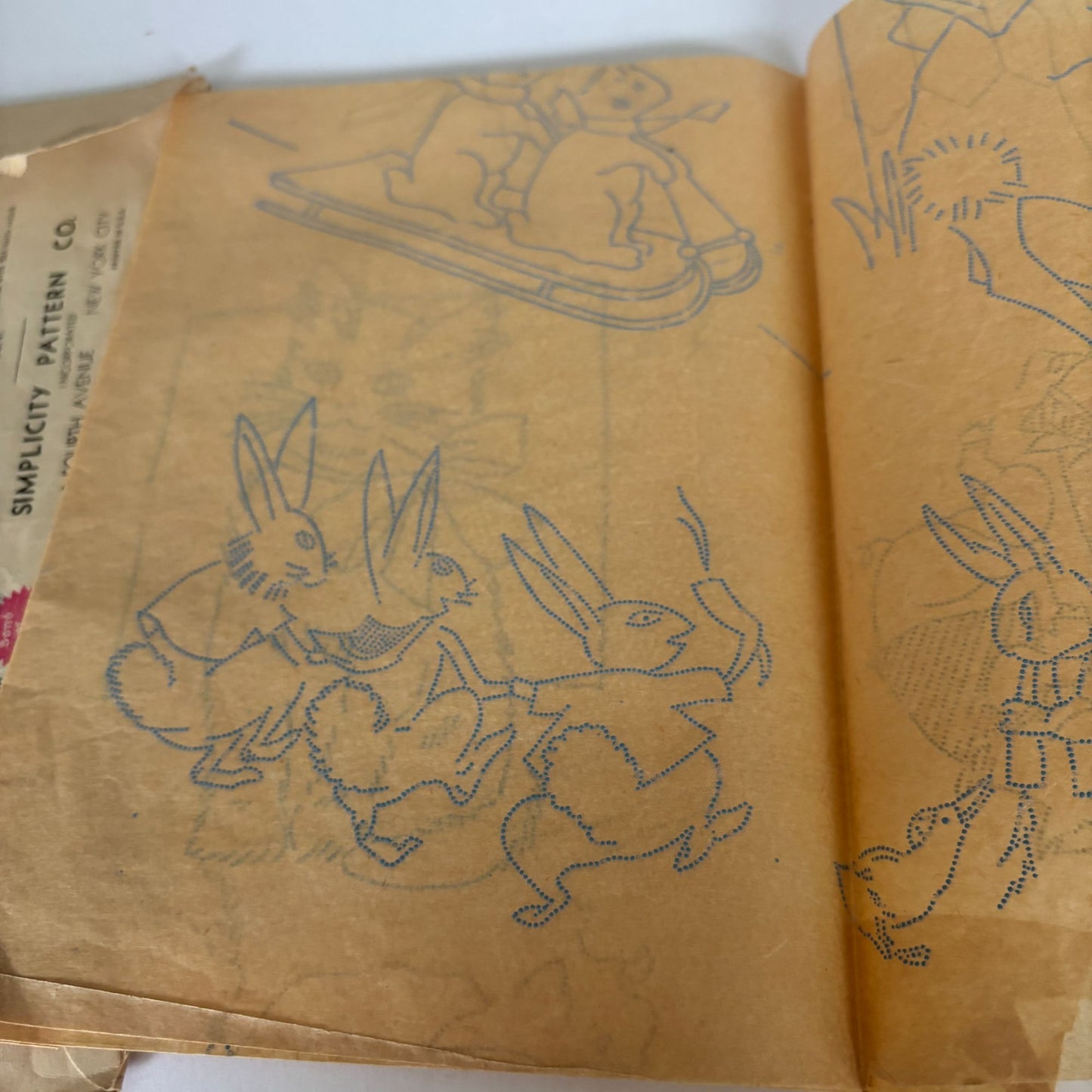 Simplicity Pattern 1679 Vintage Embroidery Animal Motifs Transfer Rabbit Duck Fox