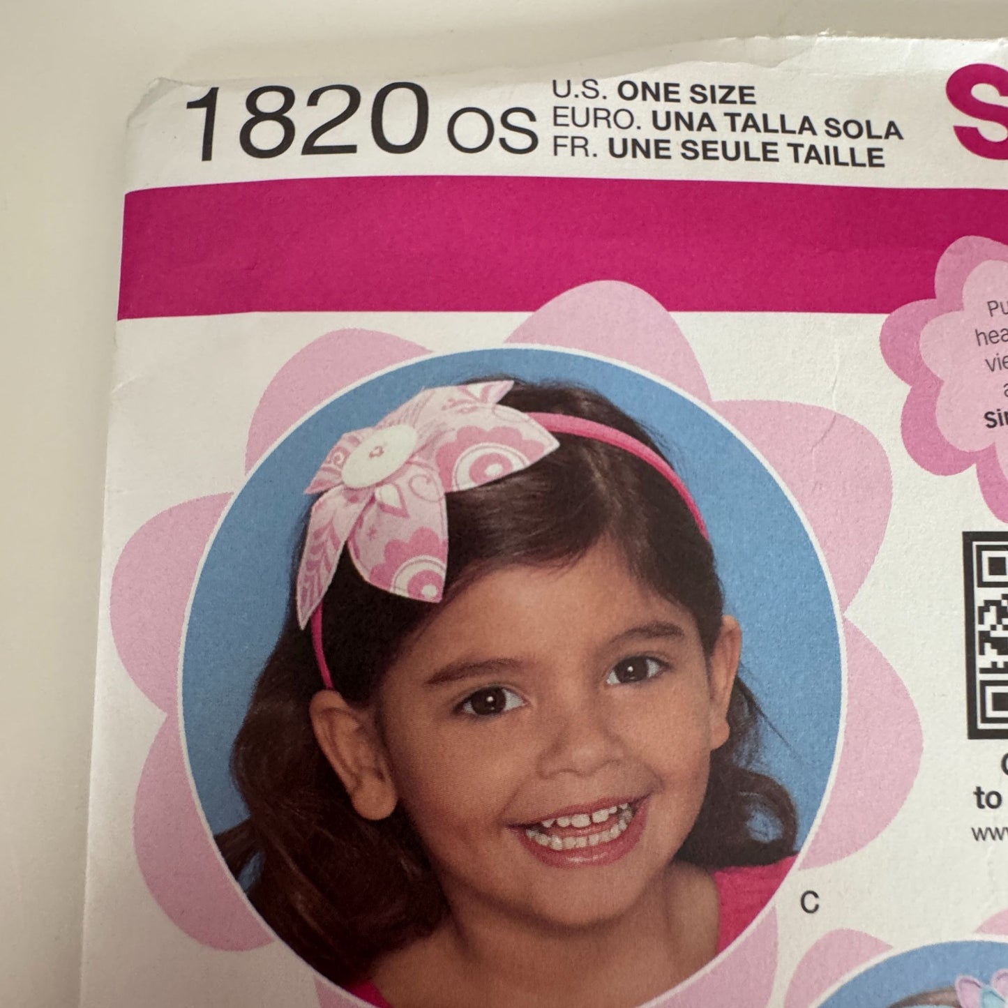 Simplicity Sewing Pattern 1820 Little Girls Flower Headbands Hair Accessories Fabric Bows Uncut