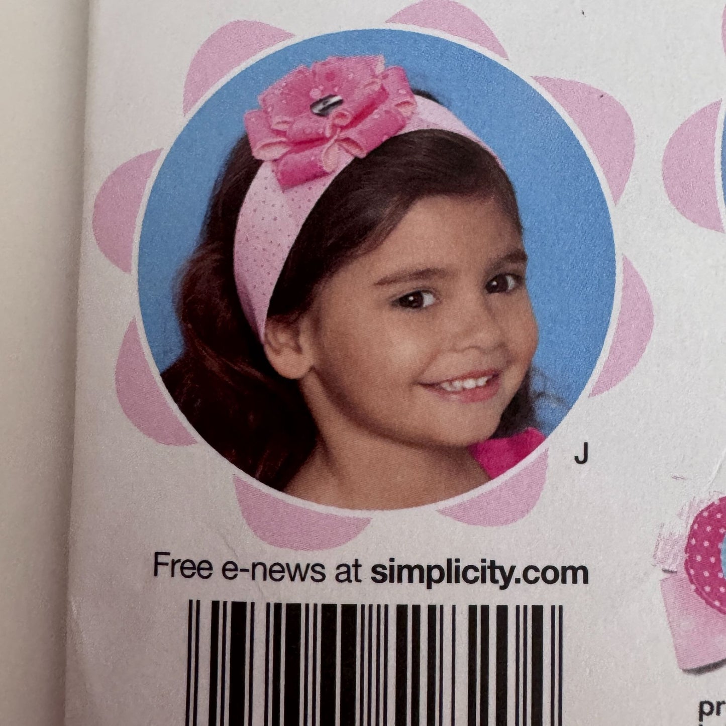 Simplicity Sewing Pattern 1820 Little Girls Flower Headbands Hair Accessories Fabric Bows Uncut