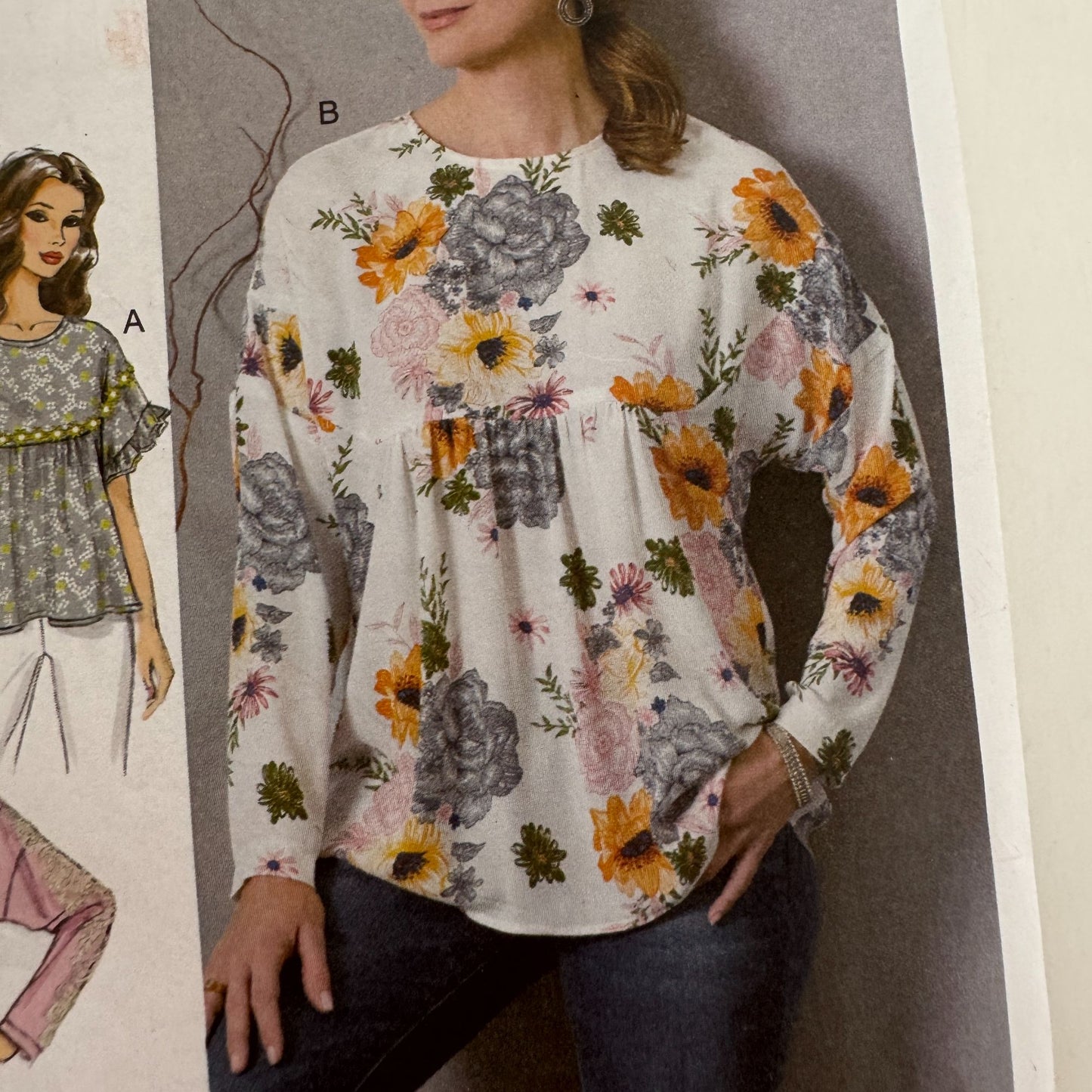 Butterick Sewing Pattern B6593 Misses Loose-Fitting Pullover Tops Shirt 6-14 UC