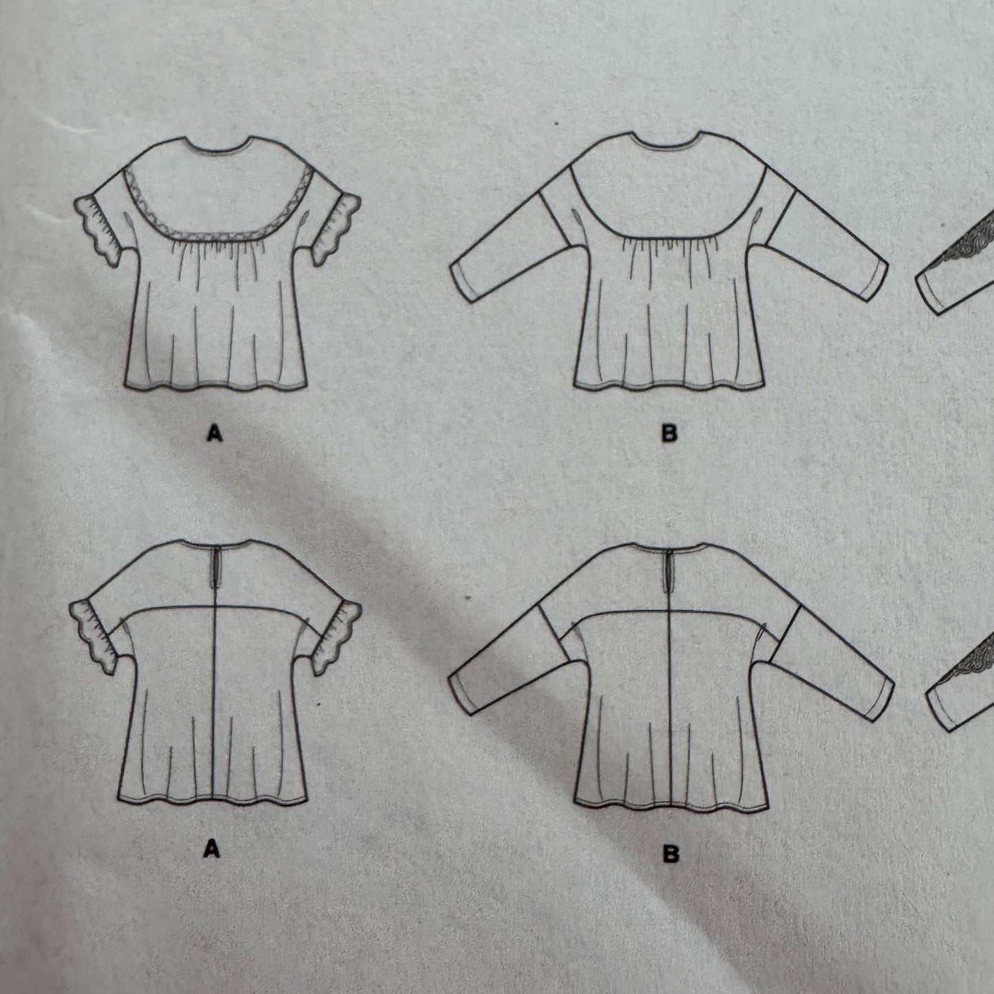 Butterick Sewing Pattern B6593 Misses Loose-Fitting Pullover Tops Shirt 6-14 UC