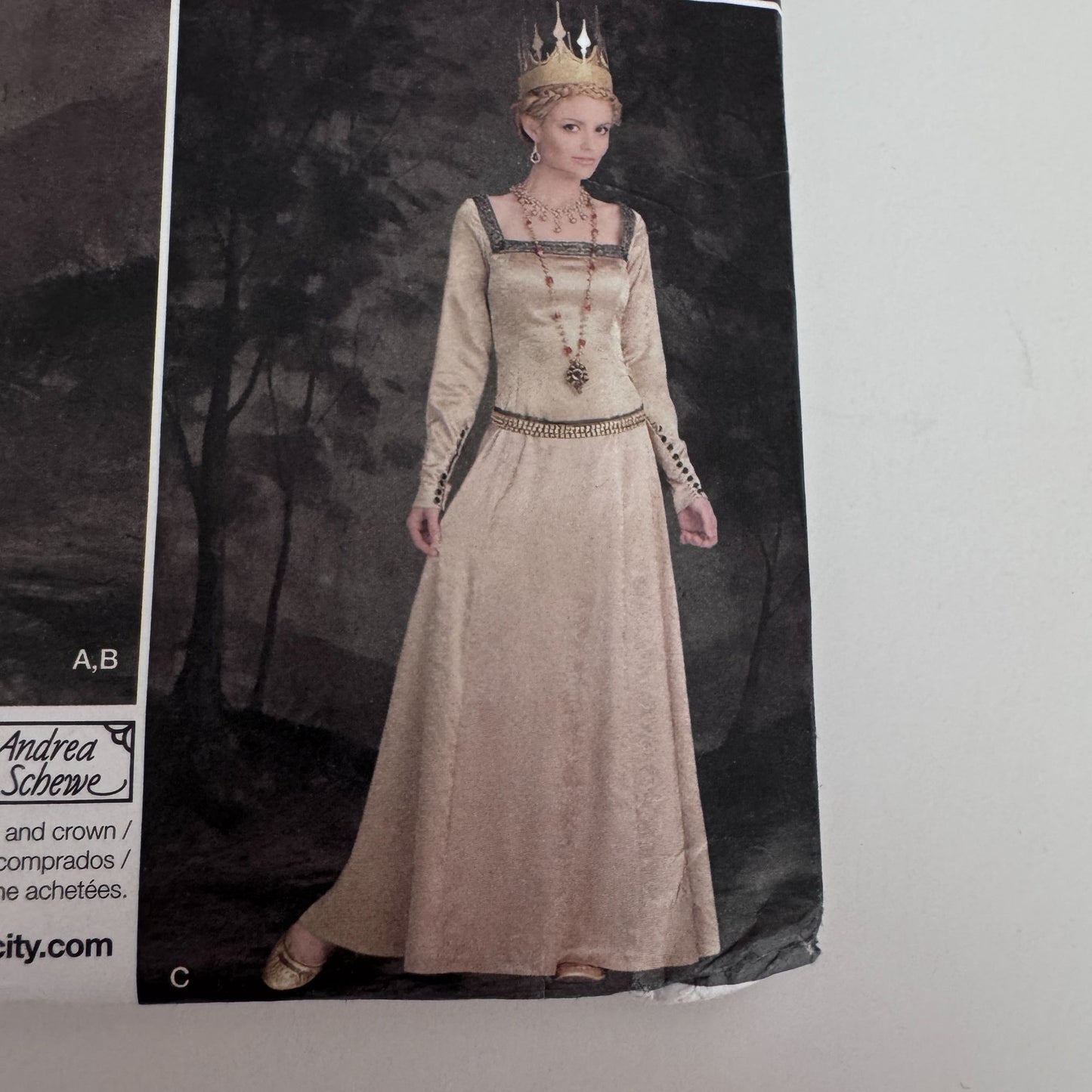 Simplicity Sewing Pattern 1773 Medieval Costume Dresses Sizes 6-14
