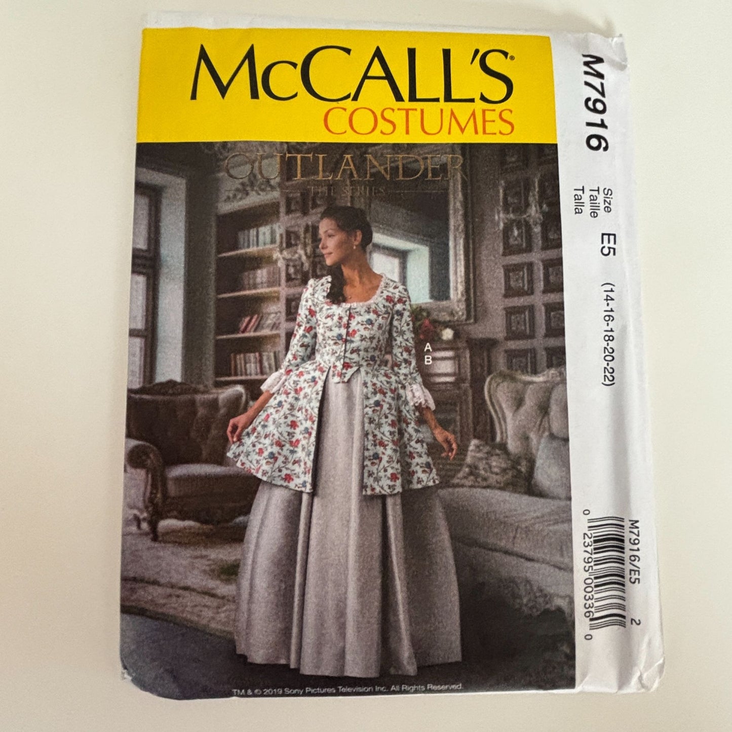 McCalls Sewing Pattern M7916 Outlander Costume Dress Caraco Jacket Pleated Full Skirt 14-22 Uncut