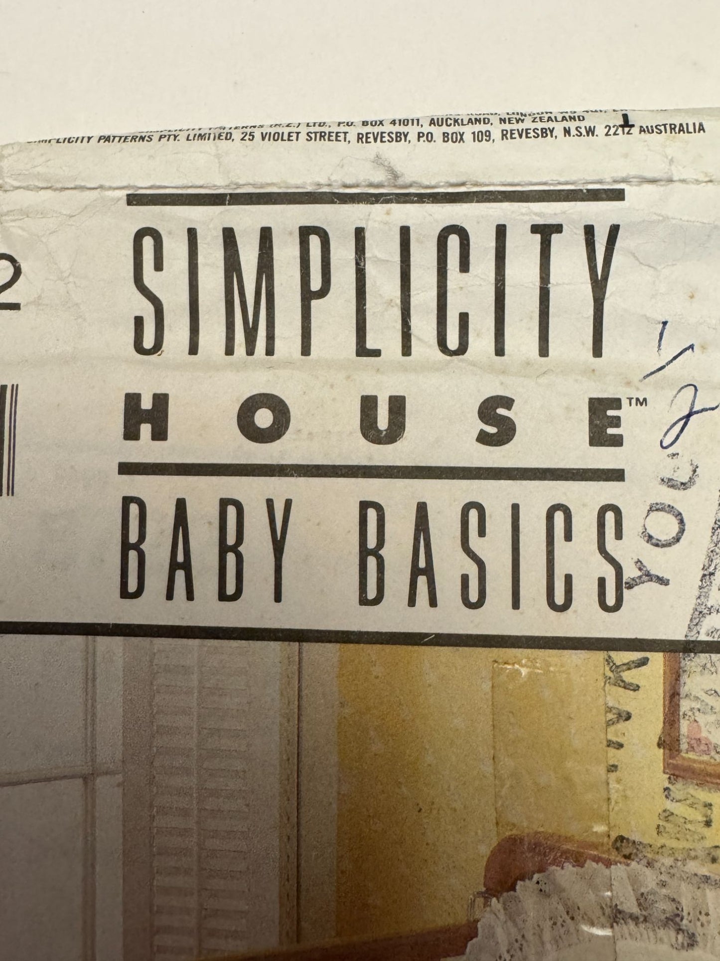 Simplicity Sewing Pattern 8722 Baby Room Home Decor Quilt Dust Ruffle 1980s UC
