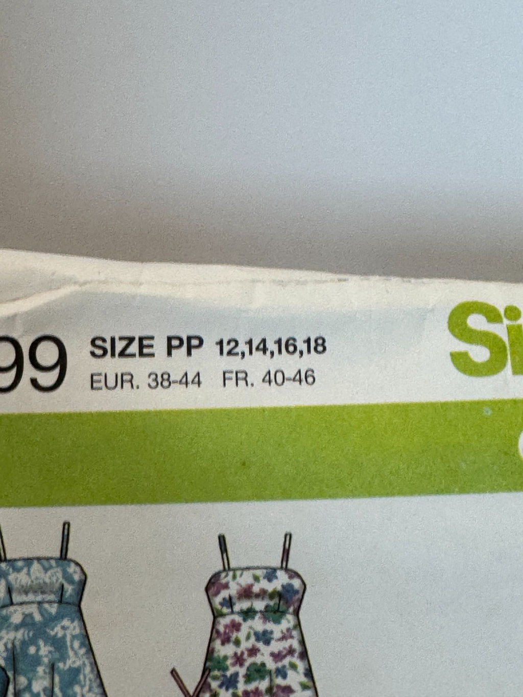 Simplicity Sewing Pattern 4999 Easy to Sew Pants Shorts Dress Top Outfit 12-18