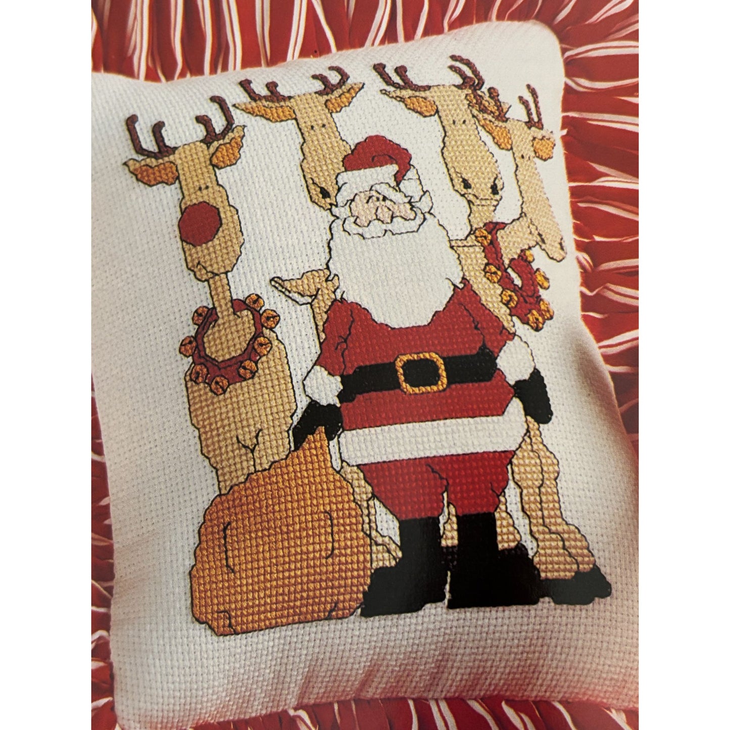 Leisure Arts The Magazine December 1995 Santa Cross Stitch Craft Project Pattern