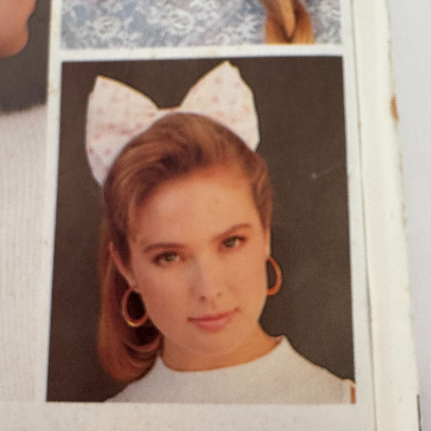 Butterick Sewing Pattern 5754 Neck Collars Cuffs Hair Bows 1980s Craft Uncut