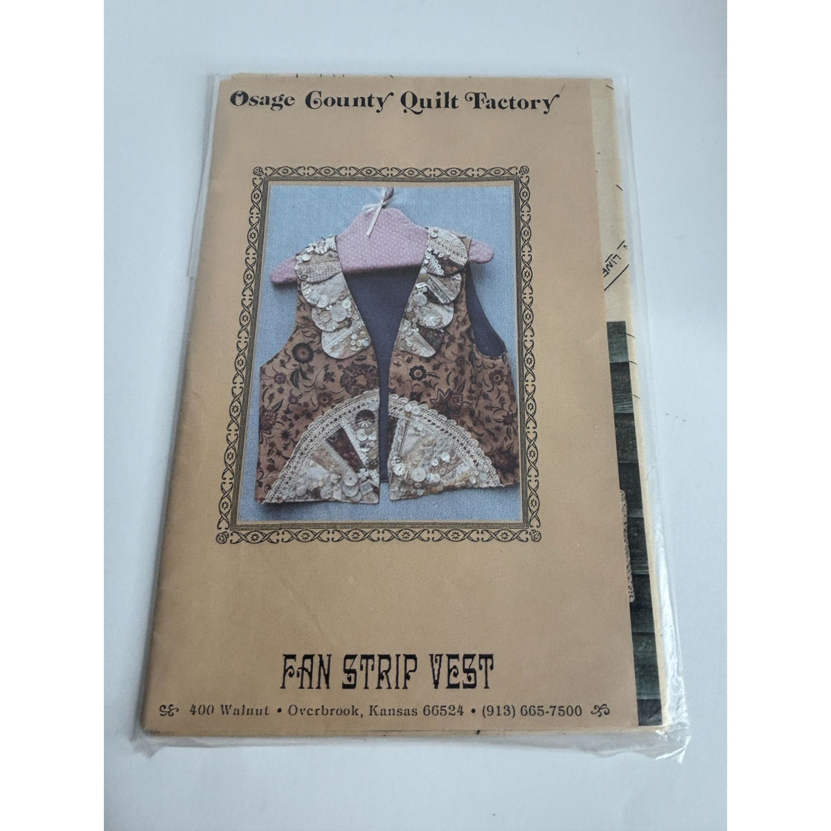 Osage County Quilt Factory Sewing Pattern Fan Strip Vest Fall S M L Uncut Scraps