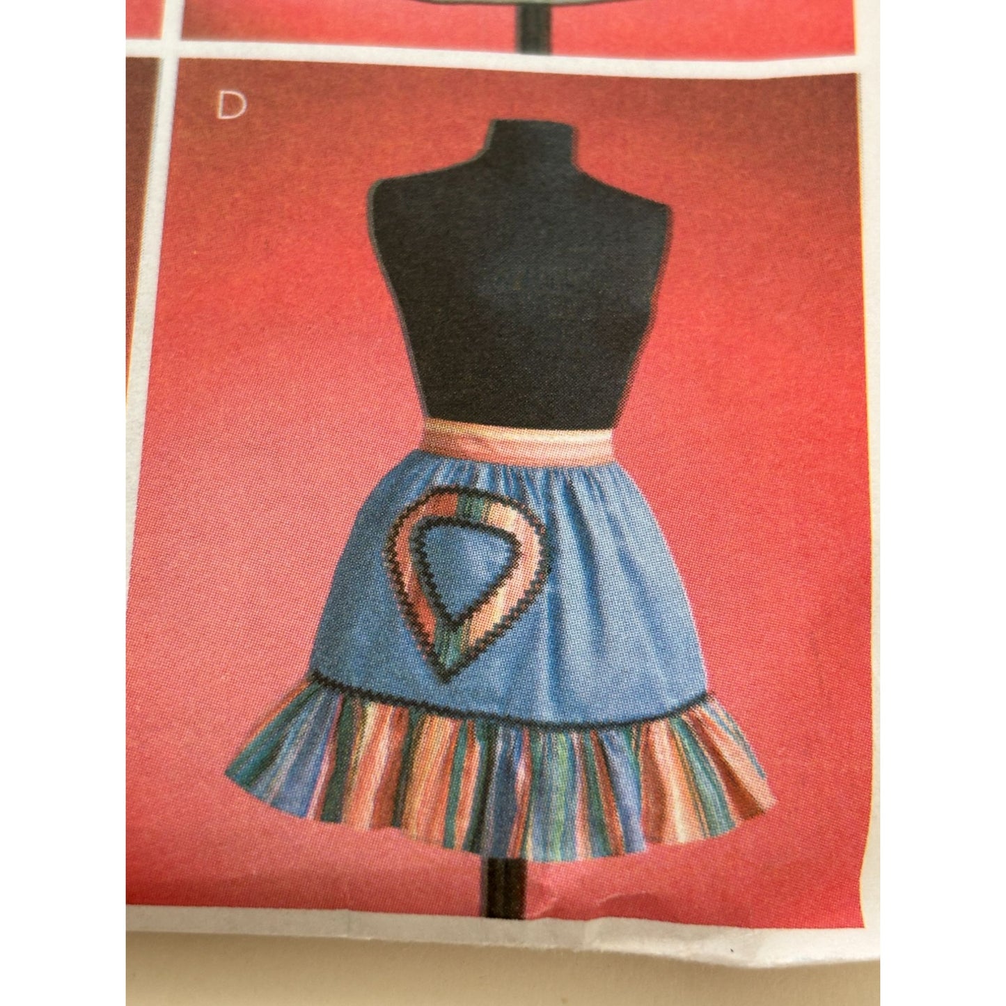 Butterick Sewing Pattern B4087 Apron Ruffled 1950s Vintage Style Easy Uncut Easy