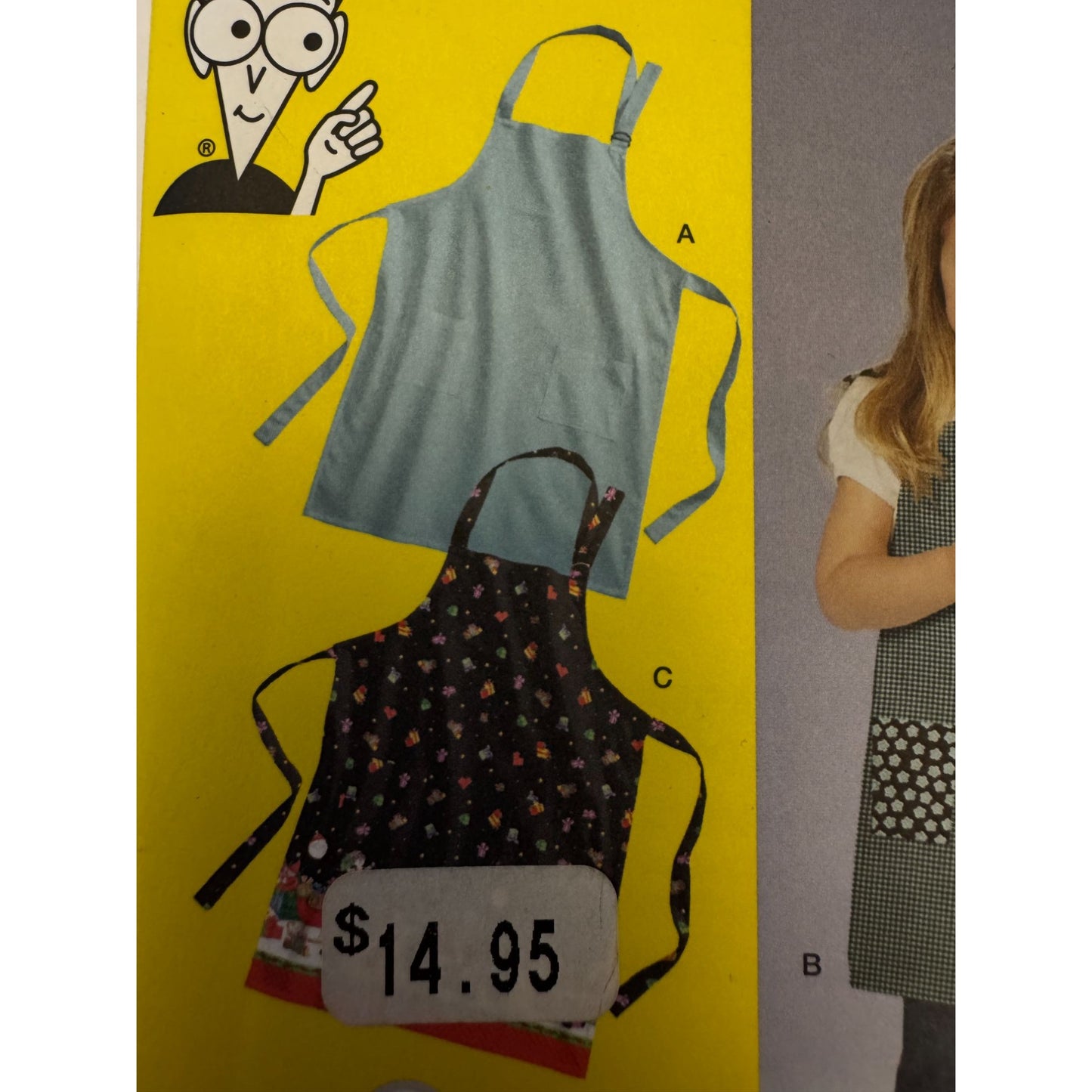 Simplicity Sewing Pattern 2824 Apron Mother Daughter Mommy and Me Matching Uncut