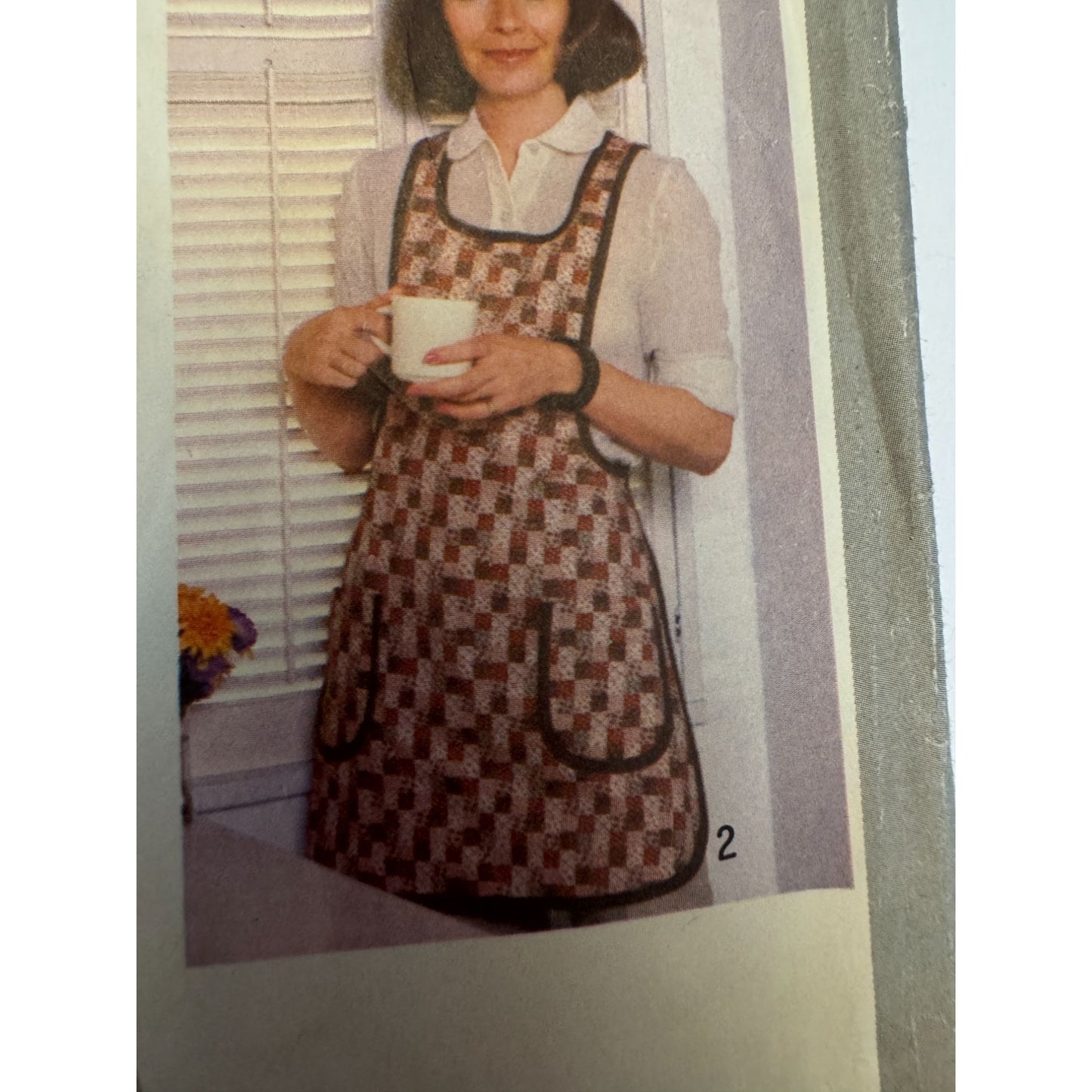 Simplicity Sewing Pattern 9209 Kitchen Apron Retro Size Small 10 12 1970s Vintage Uncut