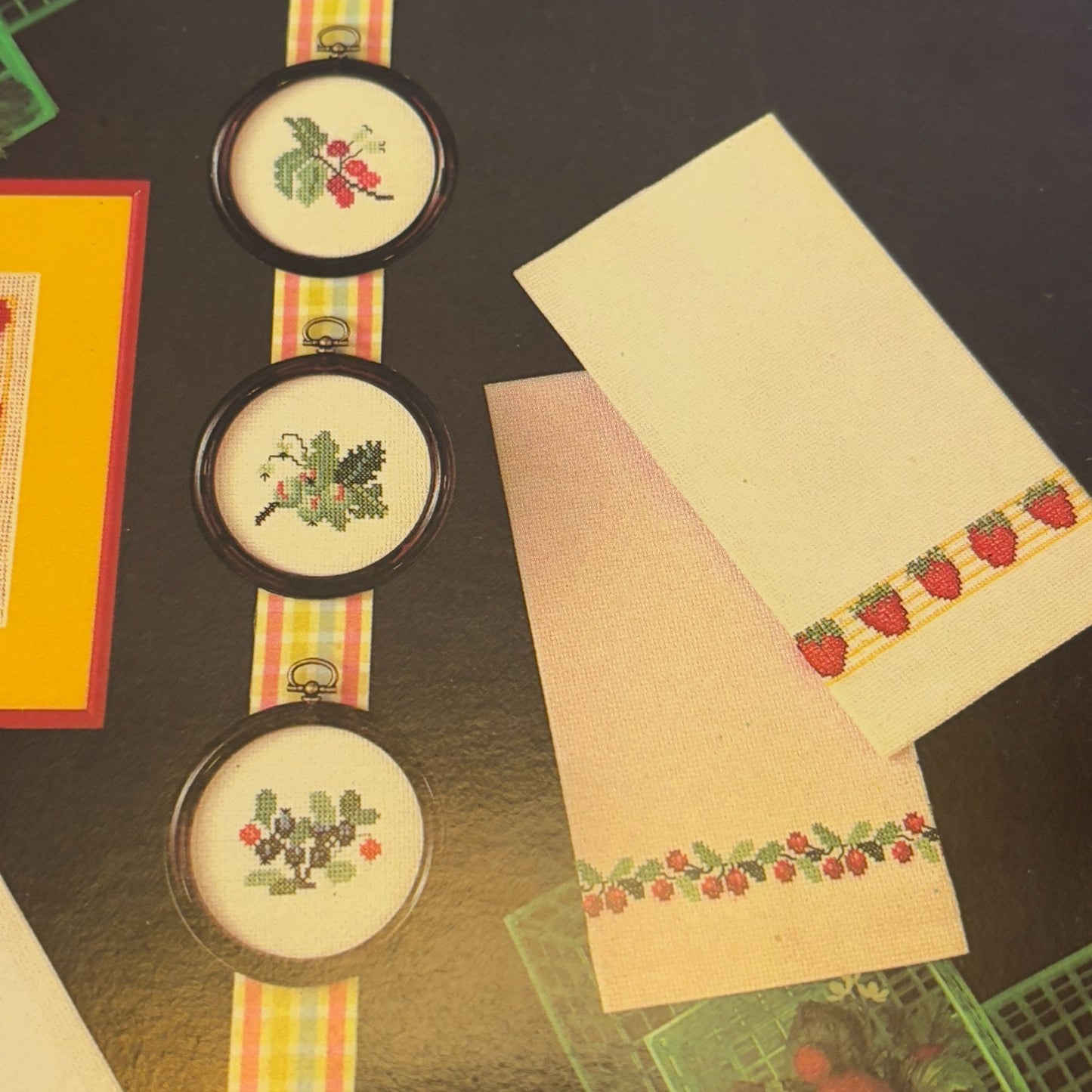 Leisure Arts Cross Stitch Patterns Berry Jelly Jar Tops Canning Strawberry 198