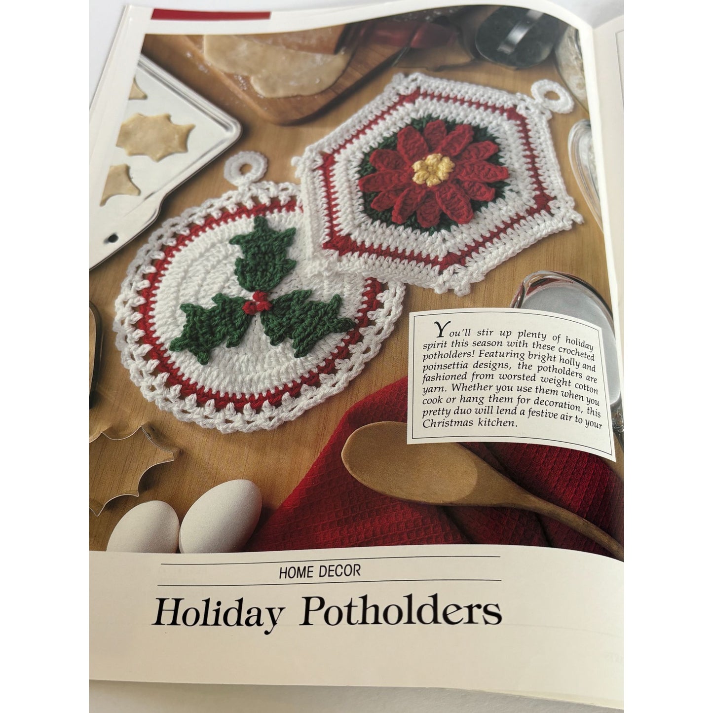 Leisure Arts Magazine December 1990 Cross Stitch Craft Patterns Christmas Santa