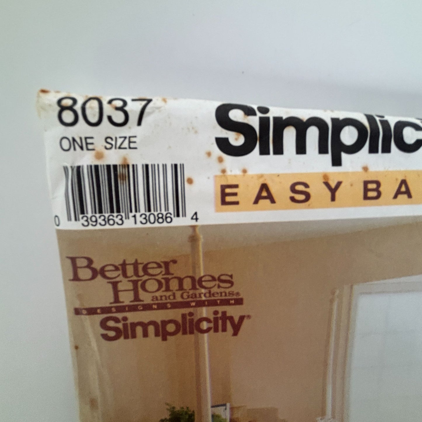 Simplicity Sewing Pattern 8037 Bedroom Bedding Ruffled Comforter Duvet Cover UC