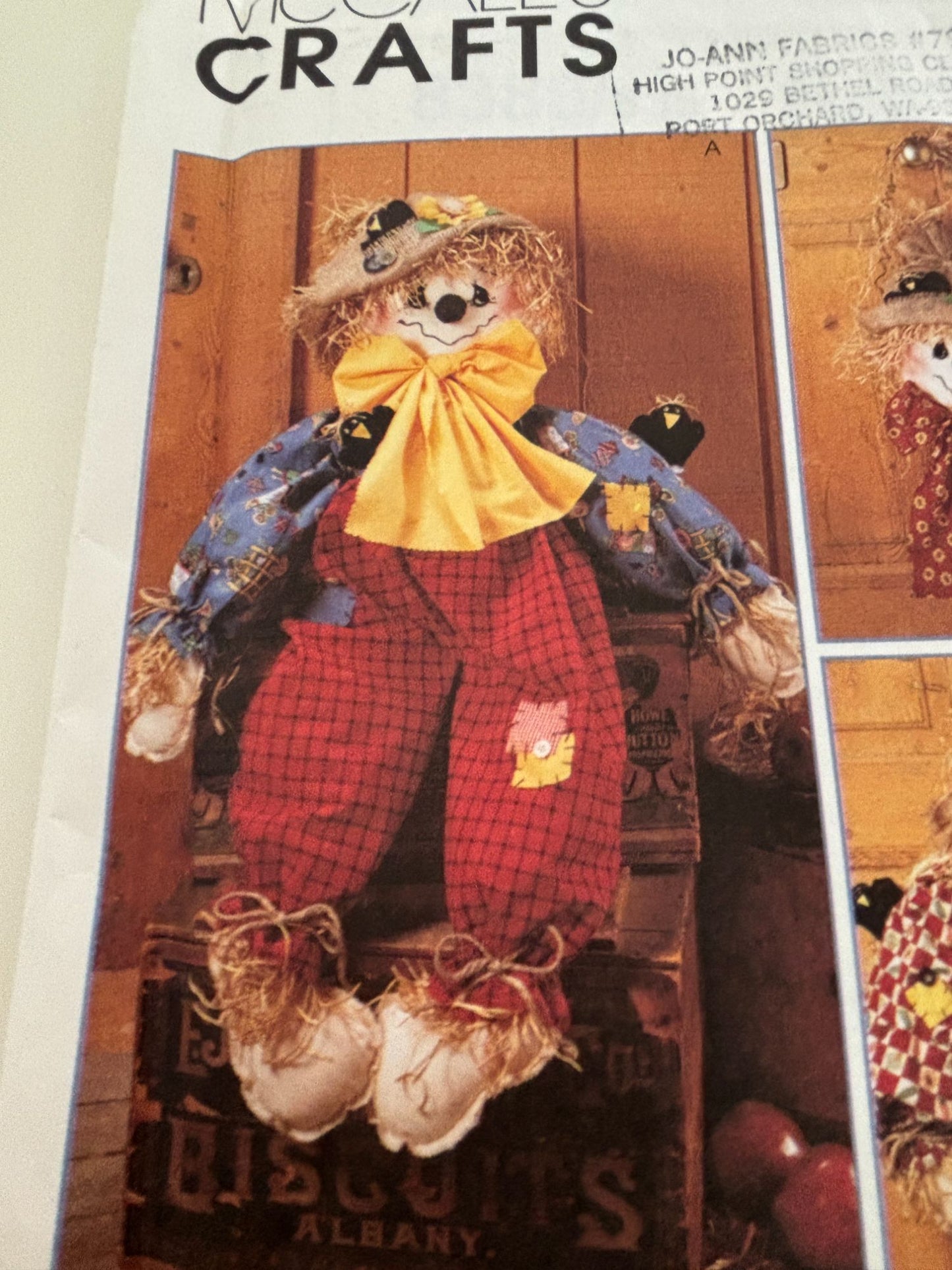 McCalls Crafts Sewing Pattern 8388 Scarecrow Doll Door Wreath Fall Home Decor UC