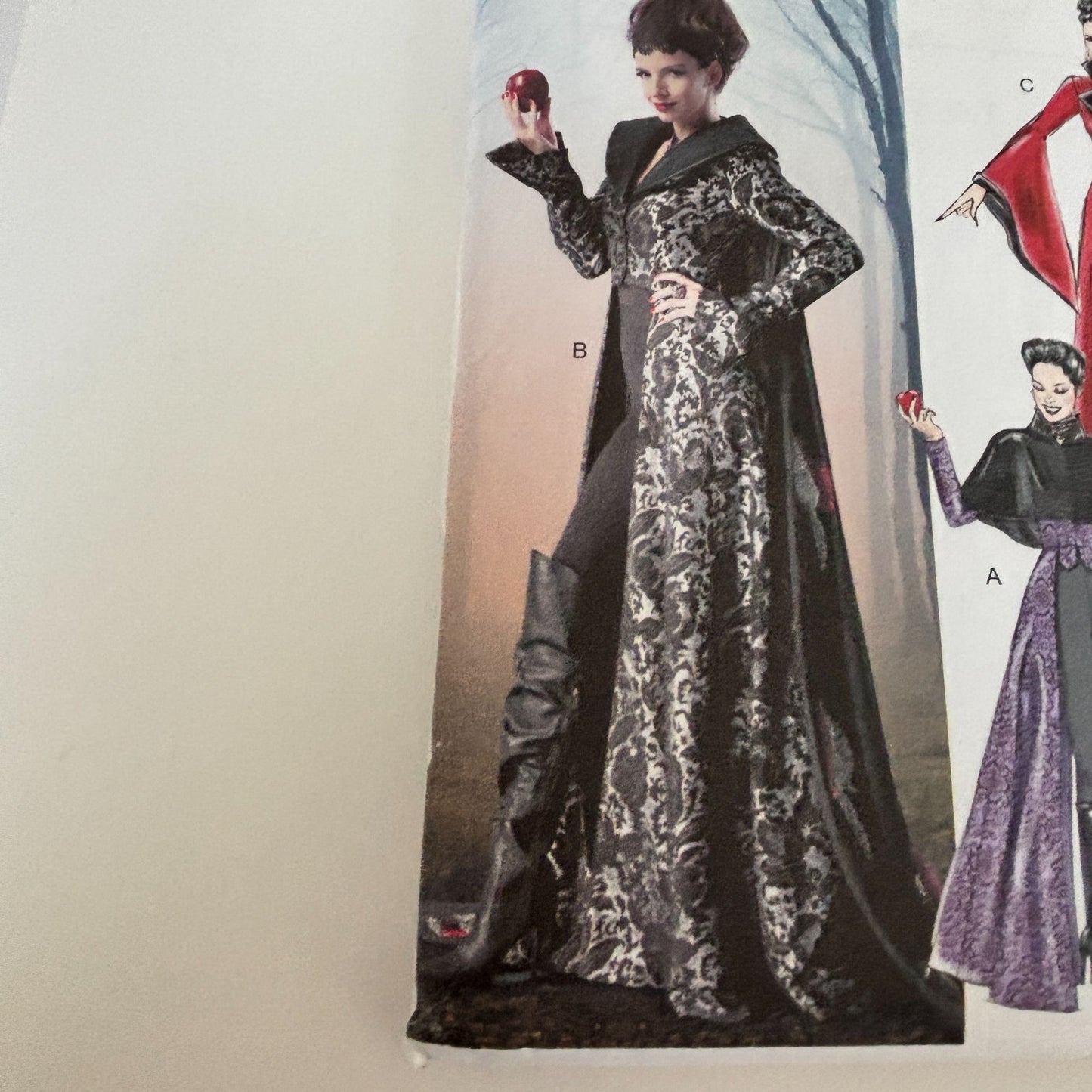 McCalls Costume Sewing Pattern M6818 Gothic Coat Victorian Steampunk Capelet Cosplay 12–20 UNCUT Fantasy