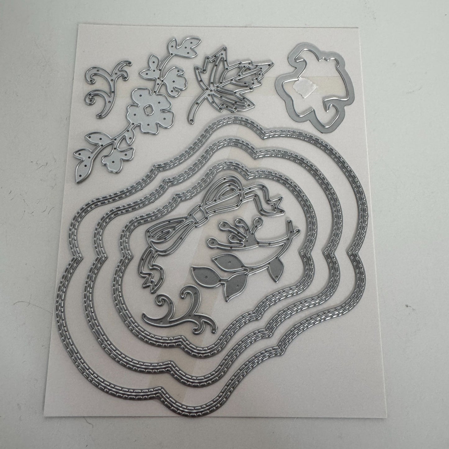 Sizzix Big Shot Stitched Seasons Framelits Dies Flowers Frames Leaf Stampin Up