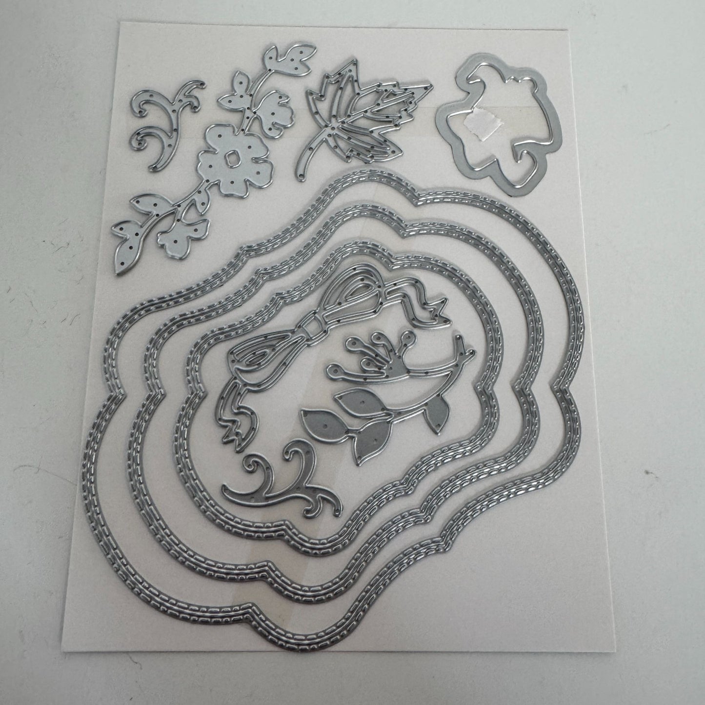 Sizzix Big Shot Stitched Seasons Framelits Dies Flowers Frames Leaf Stampin Up