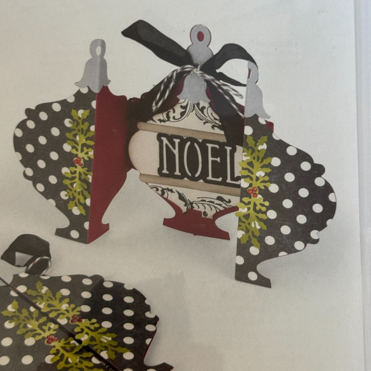 Sizzix Thinlits Fold A Long Dies Christmas Ornament Card Cardmaking Noel 660667 Holiday Crafting