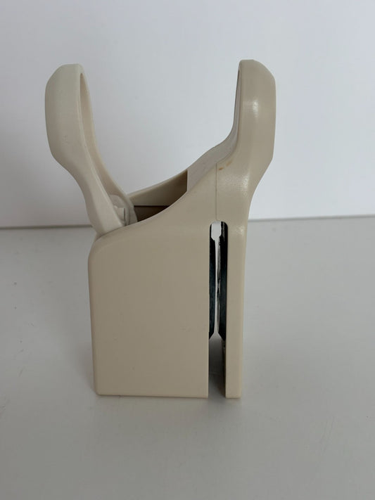 Martha Stewart Paper Punch LAYERING DAISY Flower Craft Spring Floral Card Making