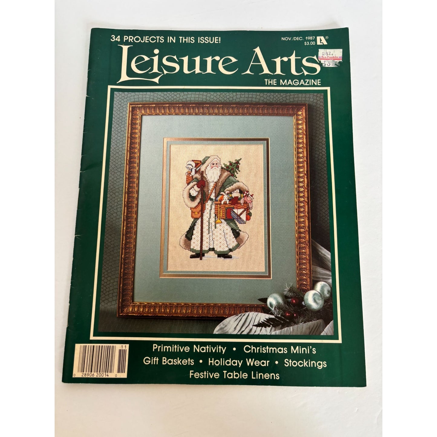Leisure Arts The Magazine December 1987 Cross Stitch Christmas Stockings Santa