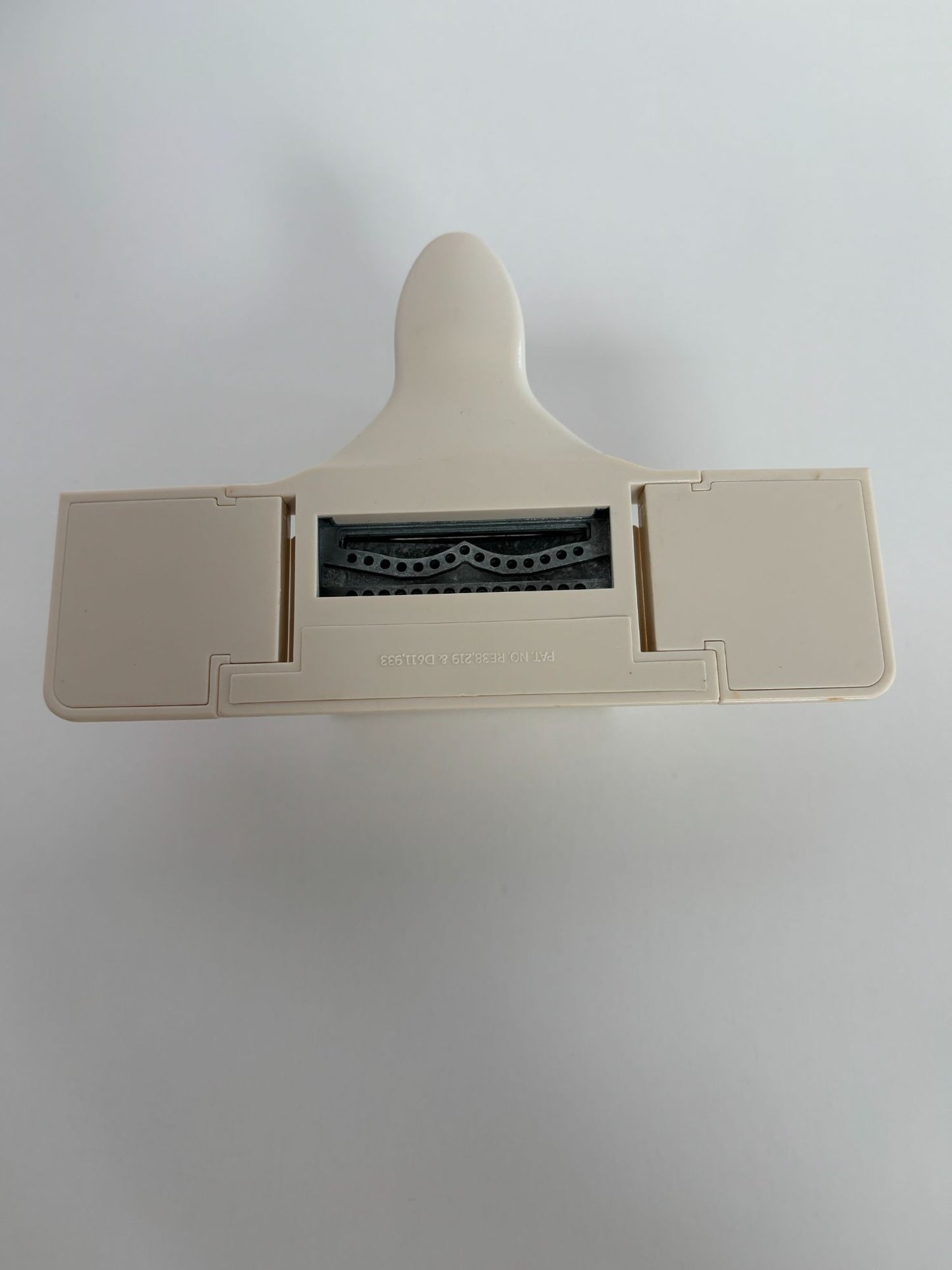 Martha Stewart Paper Punch Set Cherish Around the Page Corner Border Polka Dots