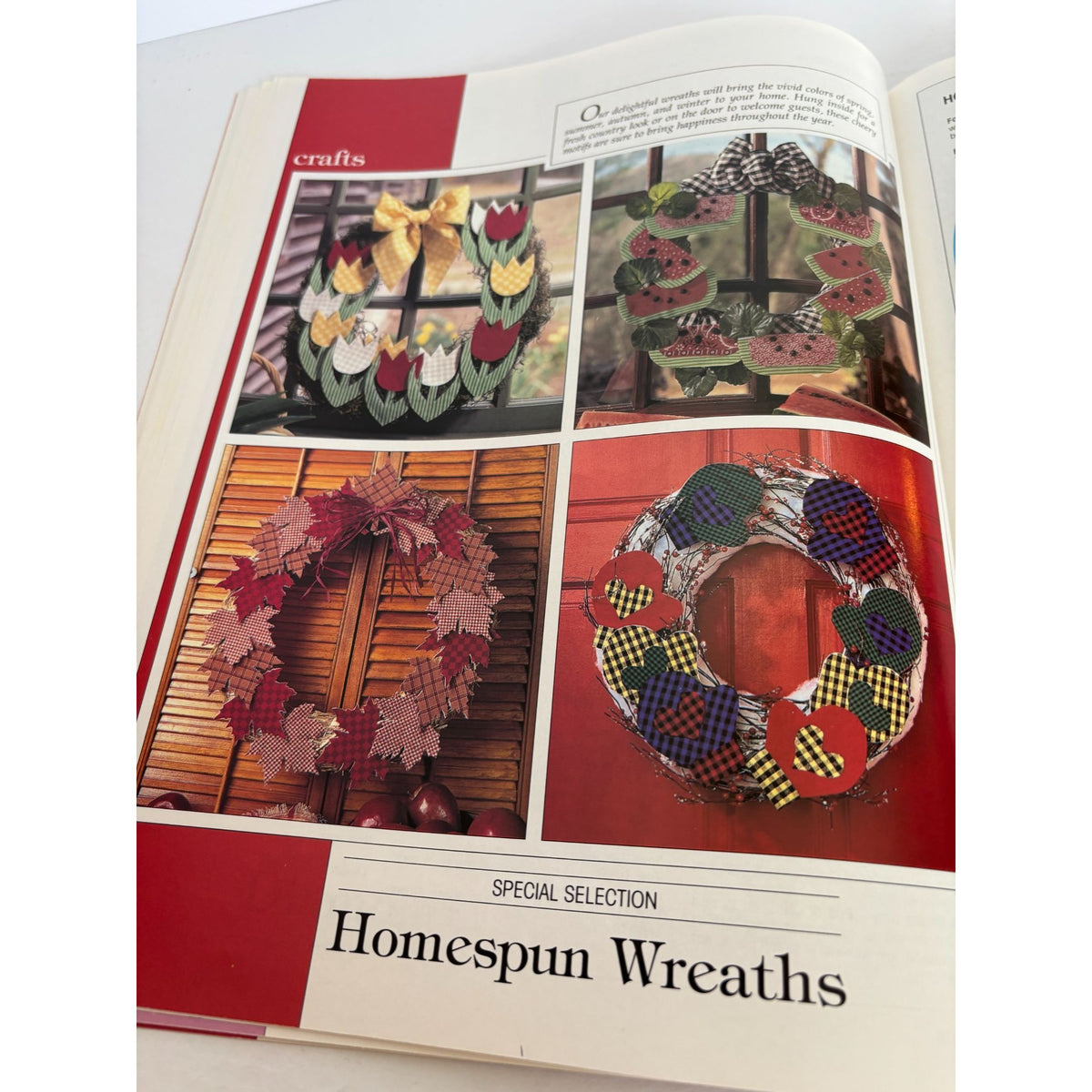 Leisure Arts Magazine April 1996 Cross Stitch Knitting Crochet Homespun Wreaths