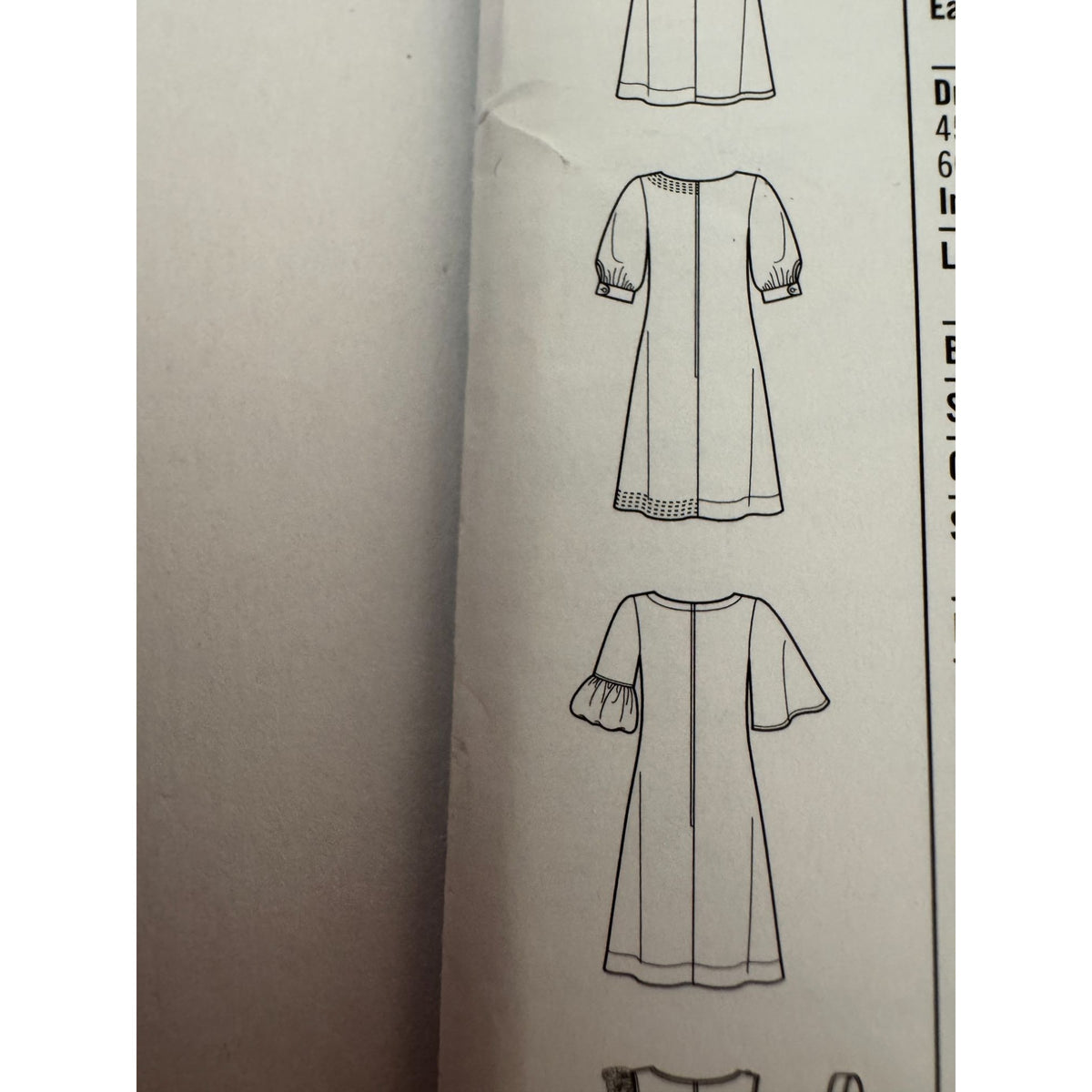Simplicity Sewing Pattern 2995 Mod Shift Dress Retro Modern Project Runway 4-12