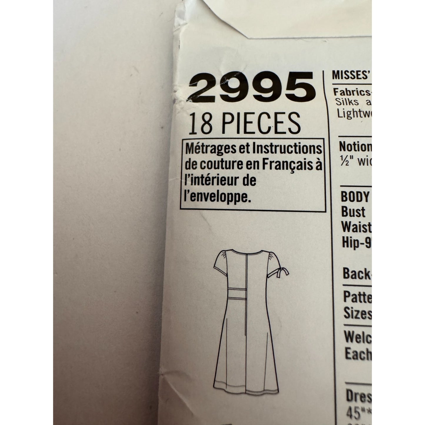 Simplicity Sewing Pattern 2995 Mod Shift Dress Retro Modern Project Runway 4-12