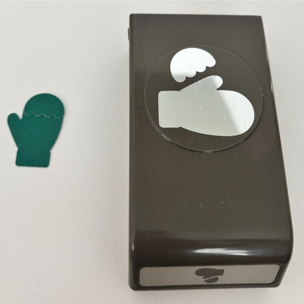 Stampin Up Paper Punch Mitten Builder Shape Christmas Cardmaking Mittens Holiday Craft Winter Scrapbooking