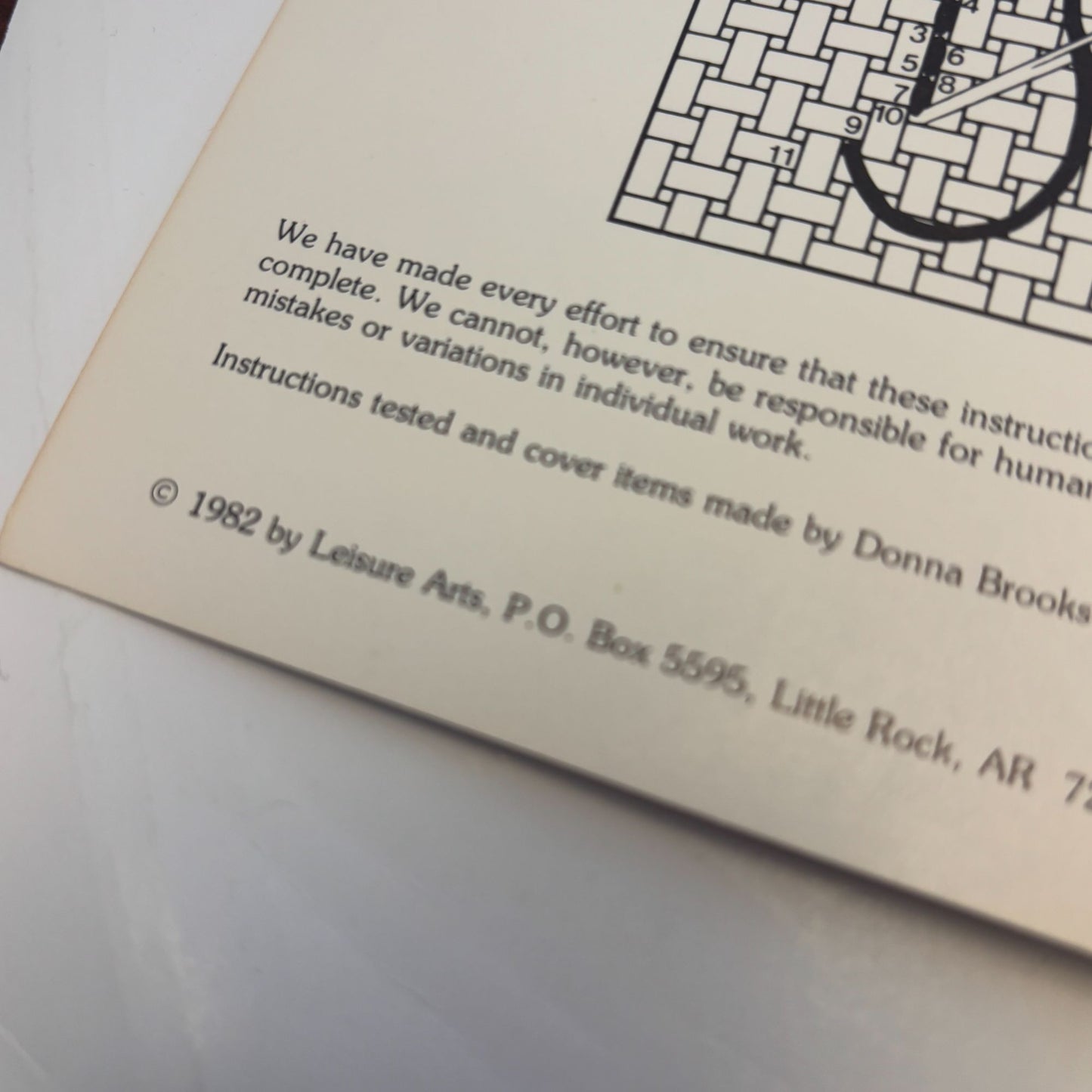 Leisure Arts Cross Stitch Patterns Leaflet 233 Purse Size Tissue Covers Get Well