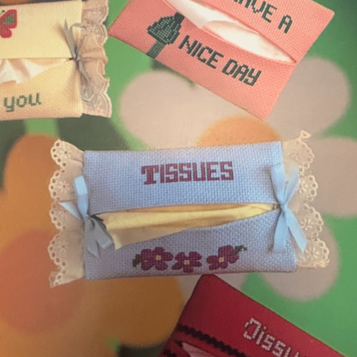 Leisure Arts Cross Stitch Patterns Leaflet 233 Purse Size Tissue Covers Get Well