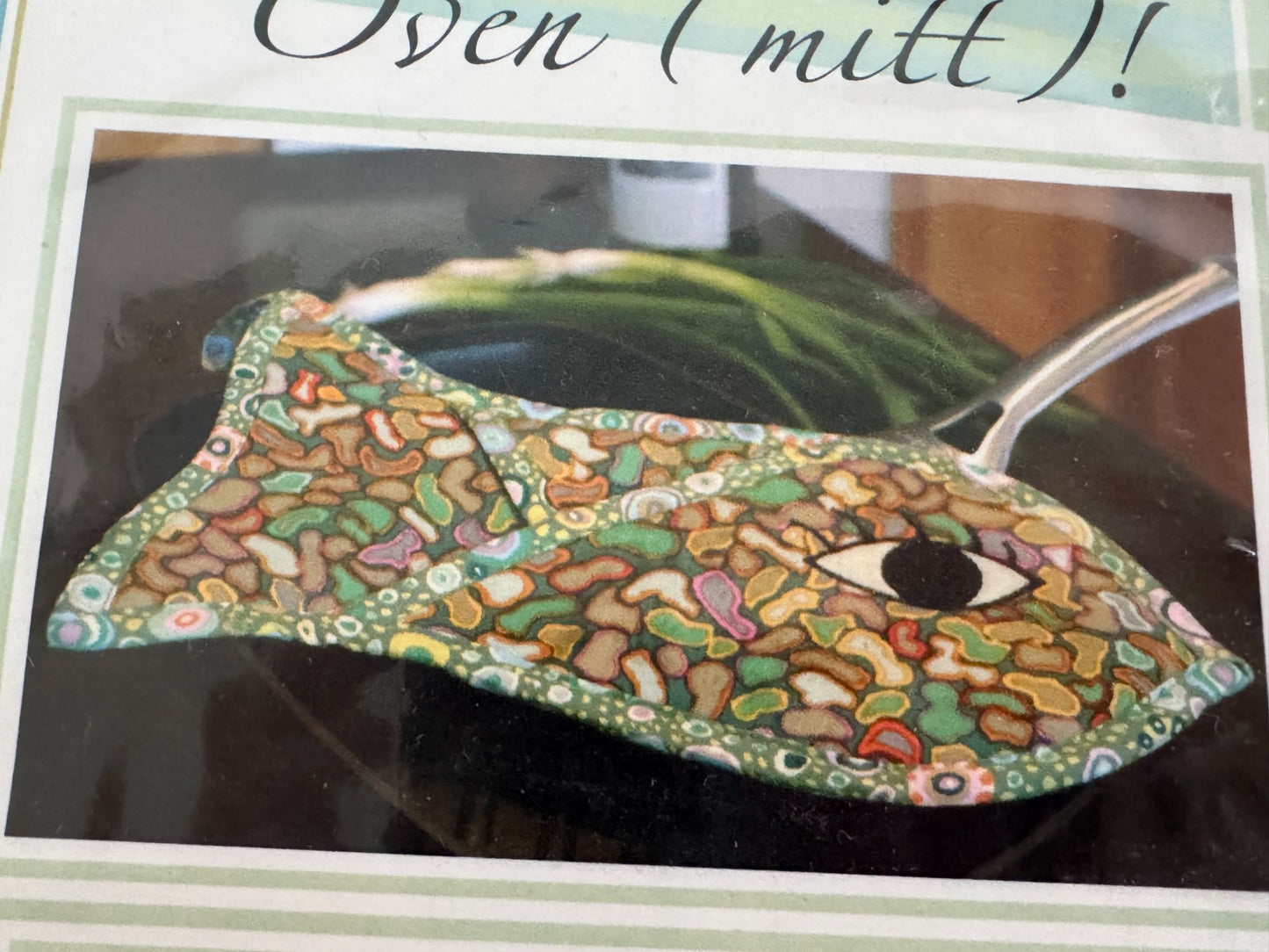 Vanilla House Sewing Pattern P138 Fish Shaped Oven Mitt Kitchen Home Decor Uncut